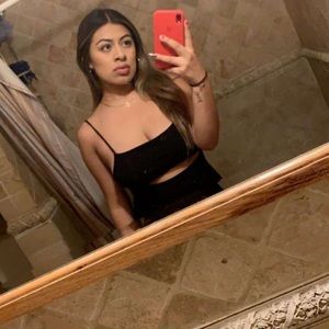 Meet your Posher, Jasmine